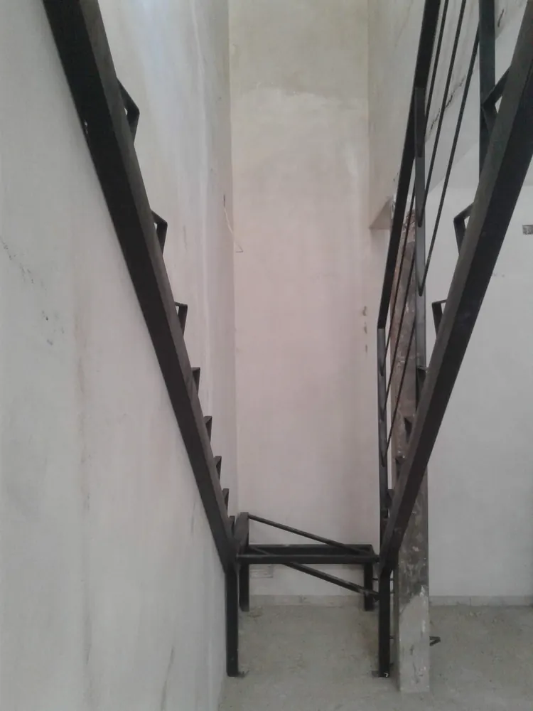 Escalera de hierro a medida, Rosario – HARCANDO – foto 2
