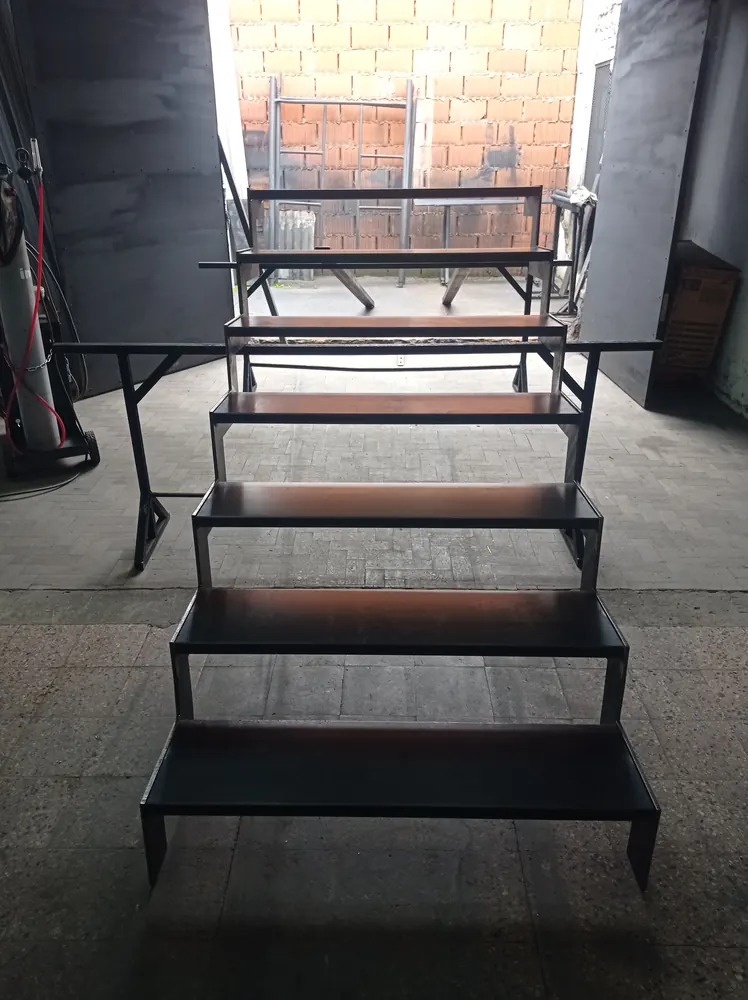 Escalera de hierro a medida, Rosario – HARCANDO – foto 22