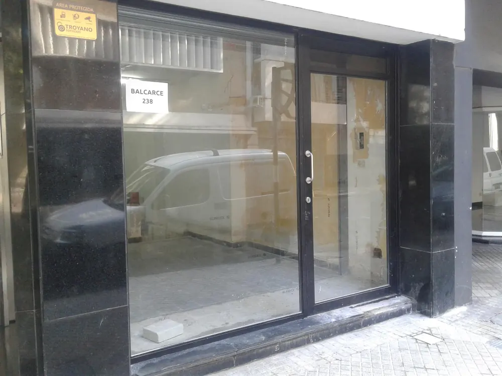 Portón de hierro a medida, Rosario – HARCANDO – foto 4