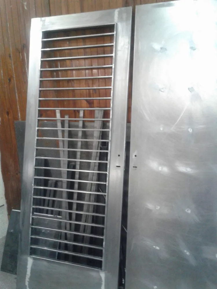 Portón de hierro a medida, Rosario – HARCANDO – foto 7