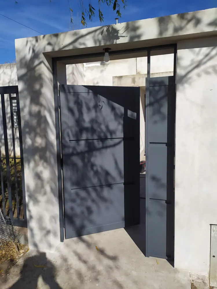 Portón de hierro a medida, Rosario – HARCANDO – foto 67